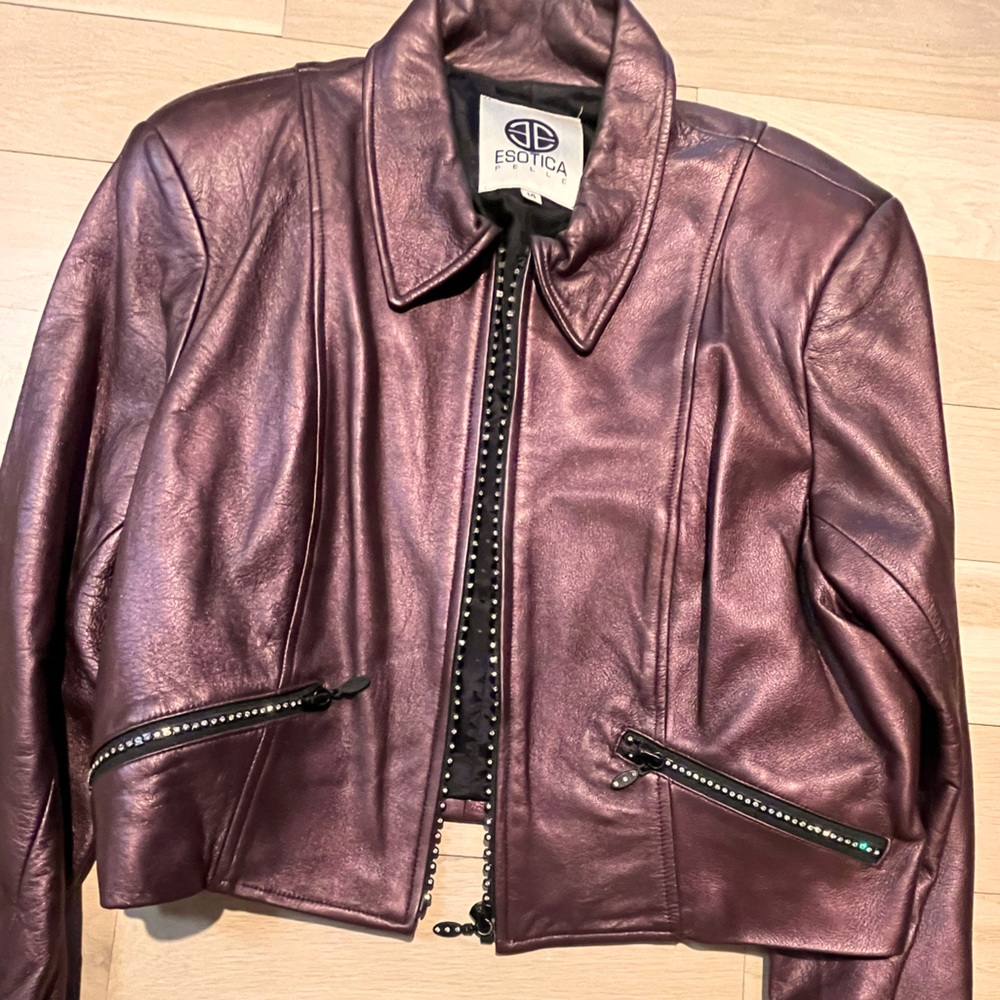 Esotica Pelle genuine leather jacket and skirt